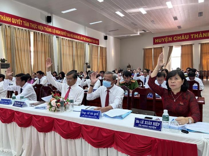 Hội đồng nhân dân huyện Châu Thành: Tổ chức thành công kỳ họp thứ 4 Hội đồng nhân dân huyện khóa XII, nhiệm kỳ 2021 - 2026